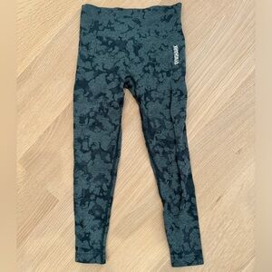 Gymshark Adapt Camo Seamless Leggings - Dark Green